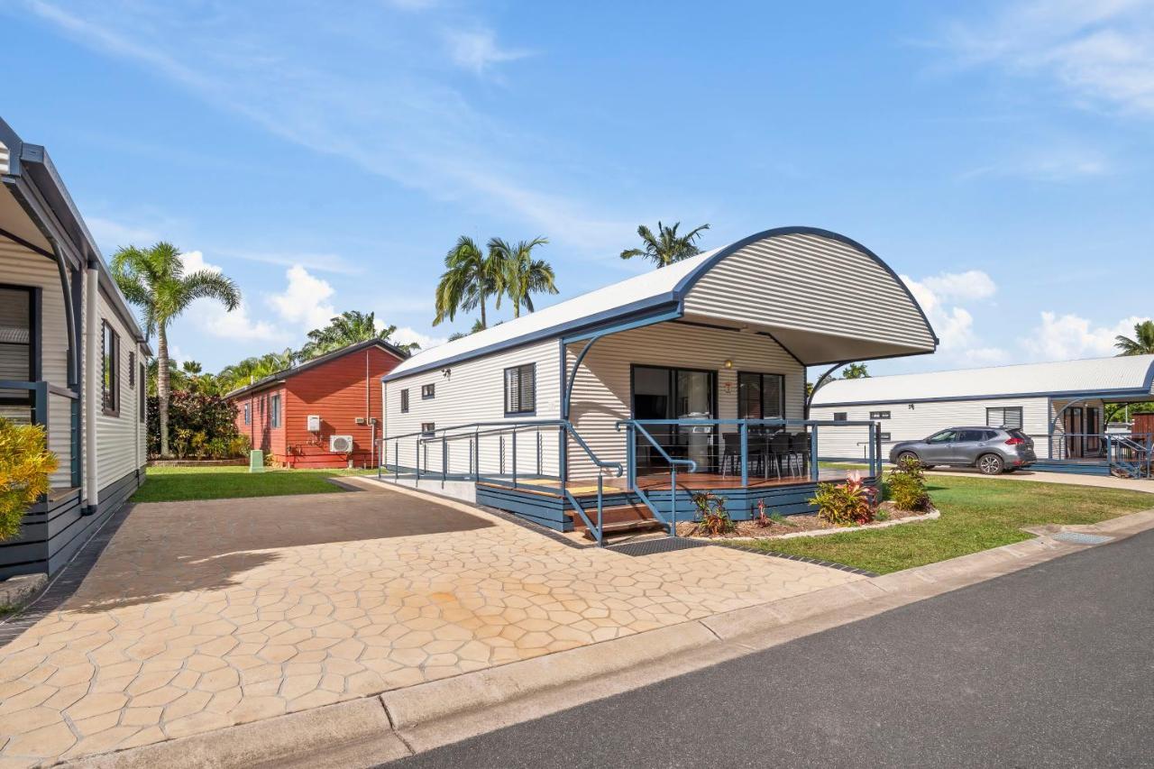 Ingenia Holidays Cairns Coconut Экстерьер фото A typical park home